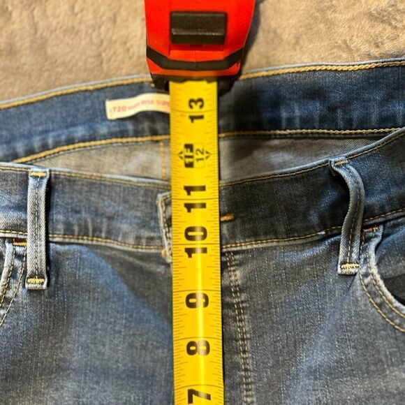 Levis 720 High Rise Super Skinny Stretch Denim Blue Jeans Women’s Size 32    4 - Picture 7 of 7